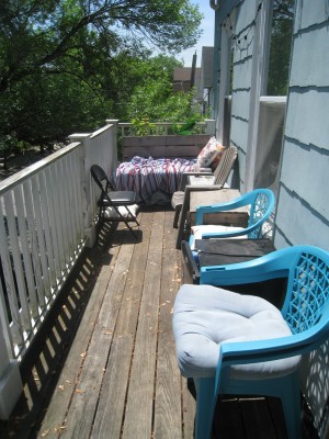 164Willow2frontporch.JPG