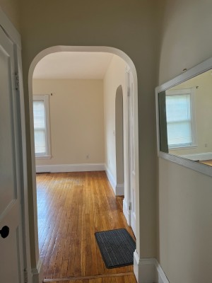 27Hammond1entryway.jpg