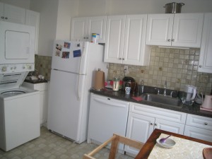 70HammondSt1kitchen2.JPG